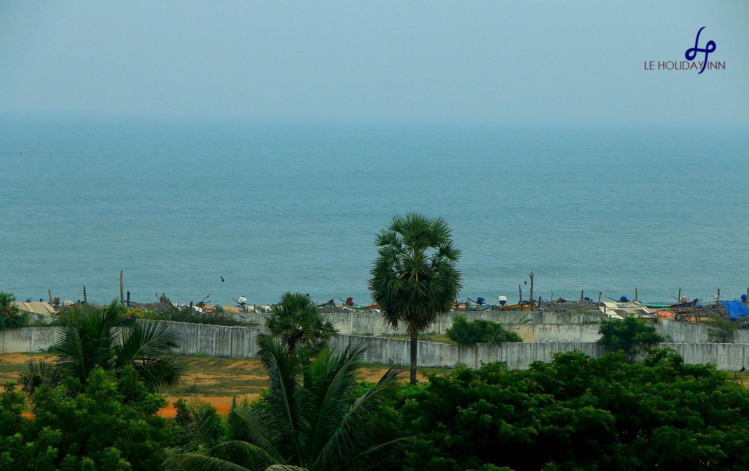 Le Holiday Inn Pondicherry Exterior foto