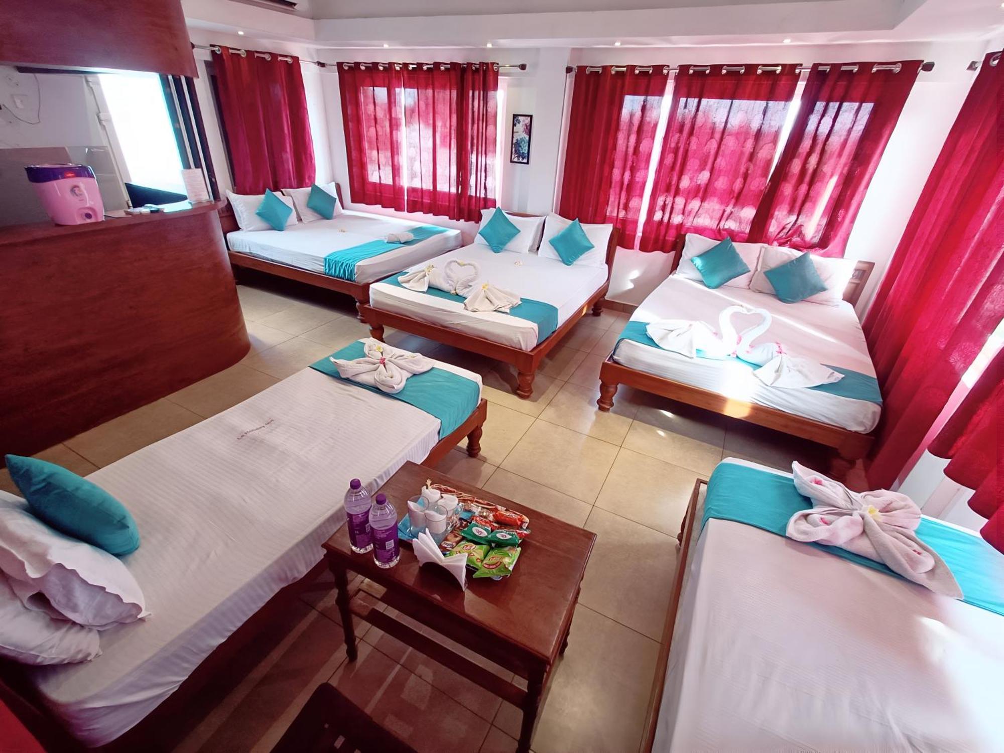 Le Holiday Inn Pondicherry Exterior foto