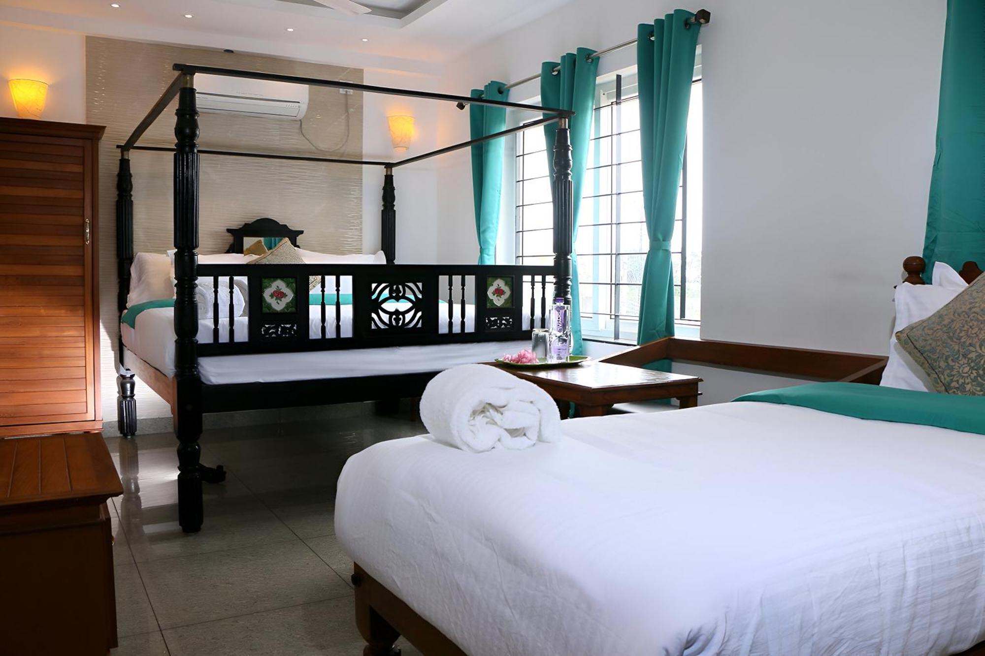 Le Holiday Inn Pondicherry Exterior foto